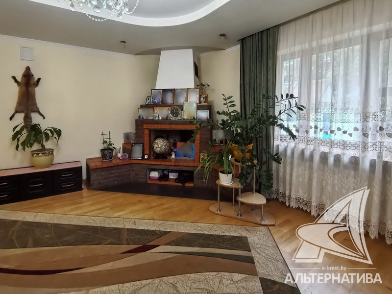  398.4кв.м. (участок 19.22 сот.), Брестский р-н