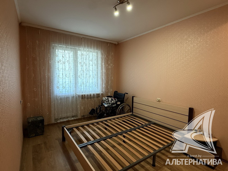 78.6кв.м., комнат 4, г. Брест (КОВАЛЕВО)
