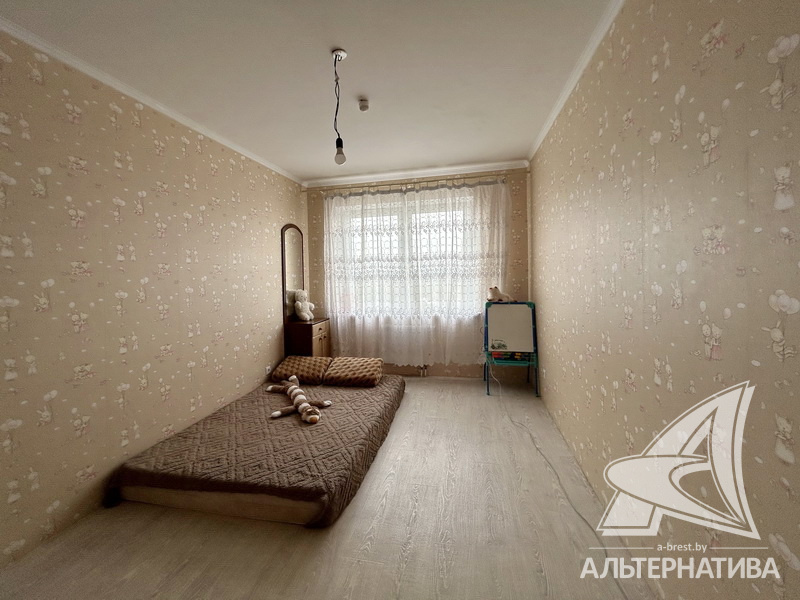  80.6кв.м., комнат 3, г. Брест (Лт. РЯБЦЕВА)