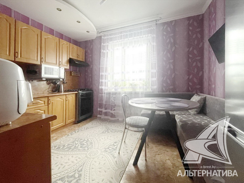  79.6кв.м., комнат 4, Березовский р-н