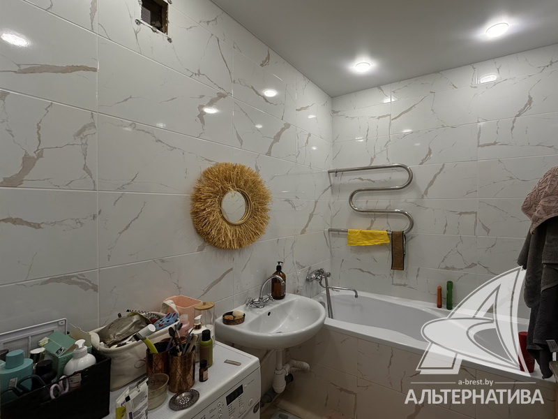  77кв.м., комнат 3, г. Брест (ВУЛЬКА)