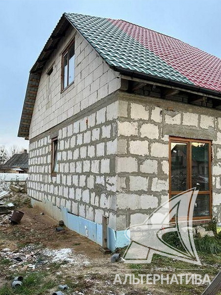  203.3кв.м. (участок 8.34 сот.), г. Брест (САД. ТОВАРИЩЕСТВА)