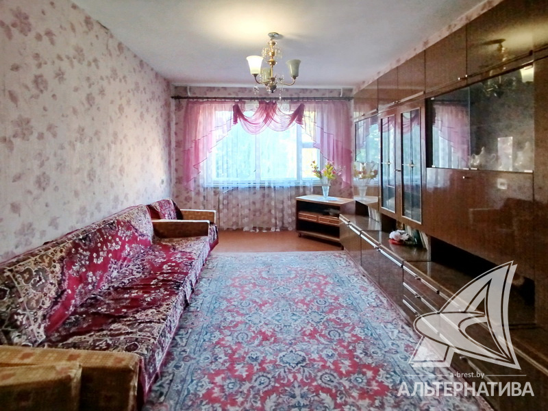  69.2кв.м., комнат 3, Кобринский р-н