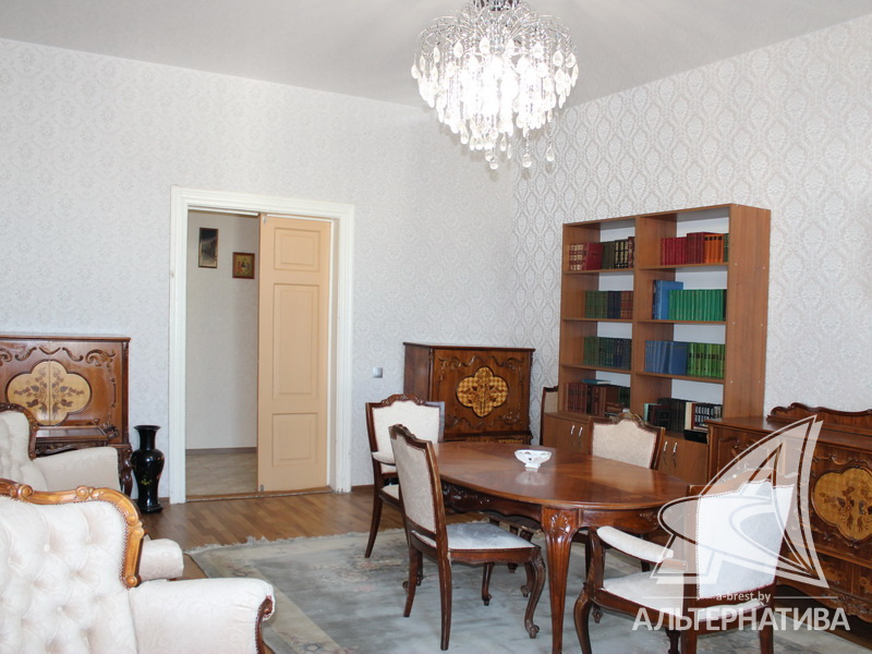  75.8кв.м., комнат 2, г. Брест (ЦЕНТР)