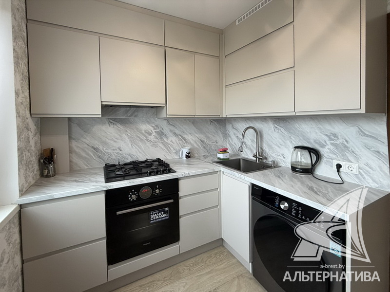  61.1кв.м., комнат 3, г. Брест (ЦЕНТР)