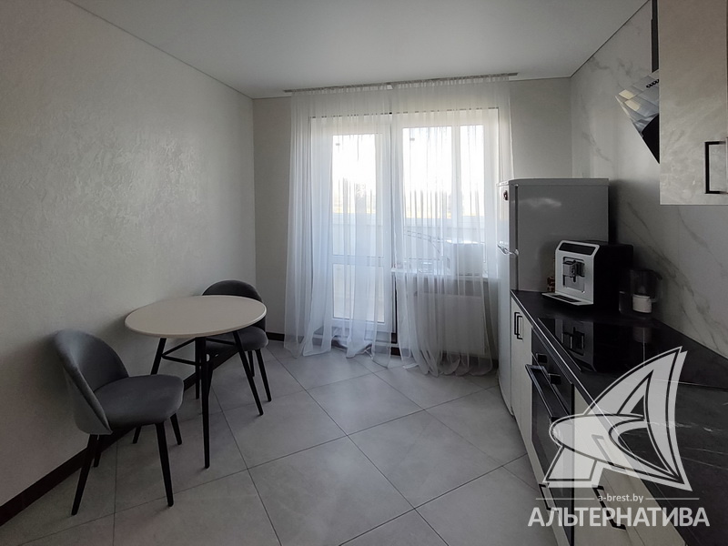  42кв.м., комнат 1, г. Брест (ГРАЕВКА)