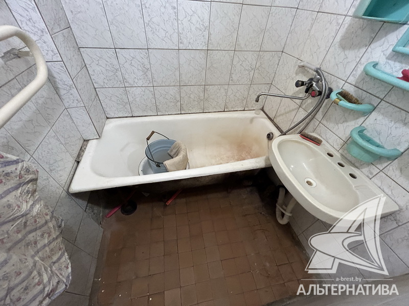 67.9кв.м., комнат 3, Малоритский р-н