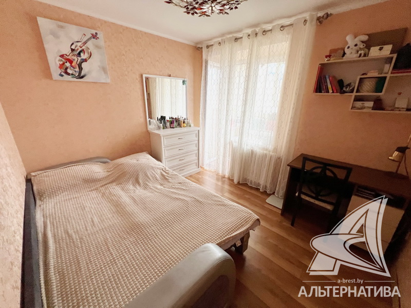  72.9кв.м., комнат 3, г. Брест (ЦЕНТР)