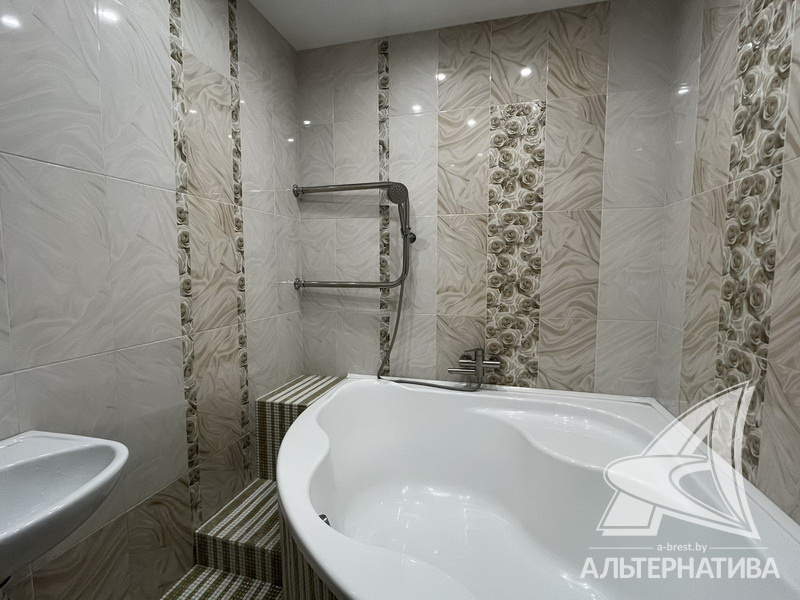  54.9кв.м., комнат 2, Кобринский р-н