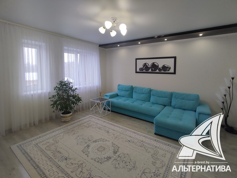  93.1кв.м., комнат 3, г. Брест (ЦЕНТР)