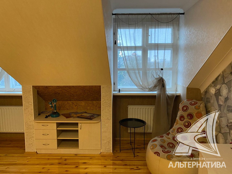  79.2кв.м., комнат 3, г. Брест (ЦЕНТР)
