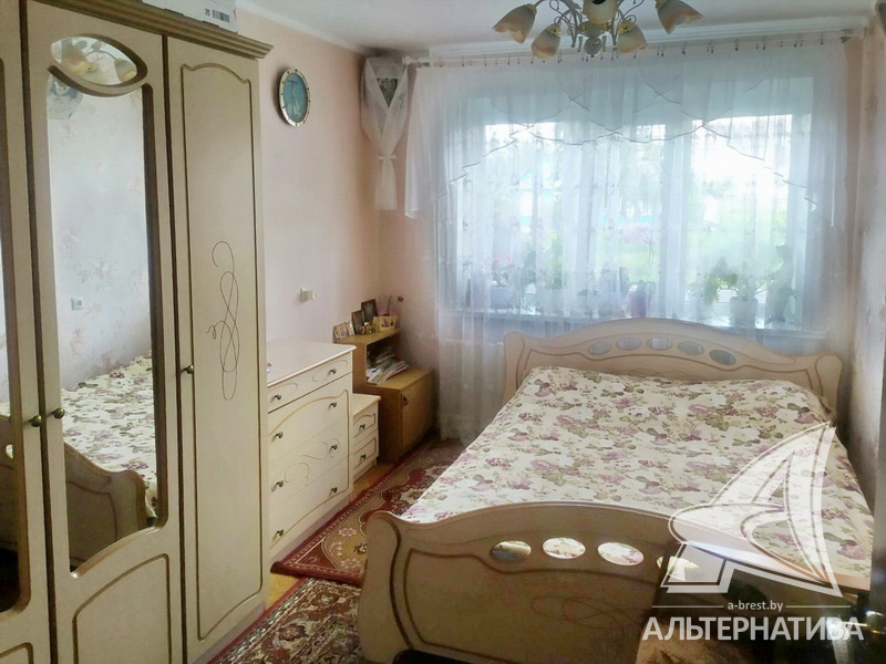  67кв.м., комнат 4, г. Брест (РЕЧИЦА)