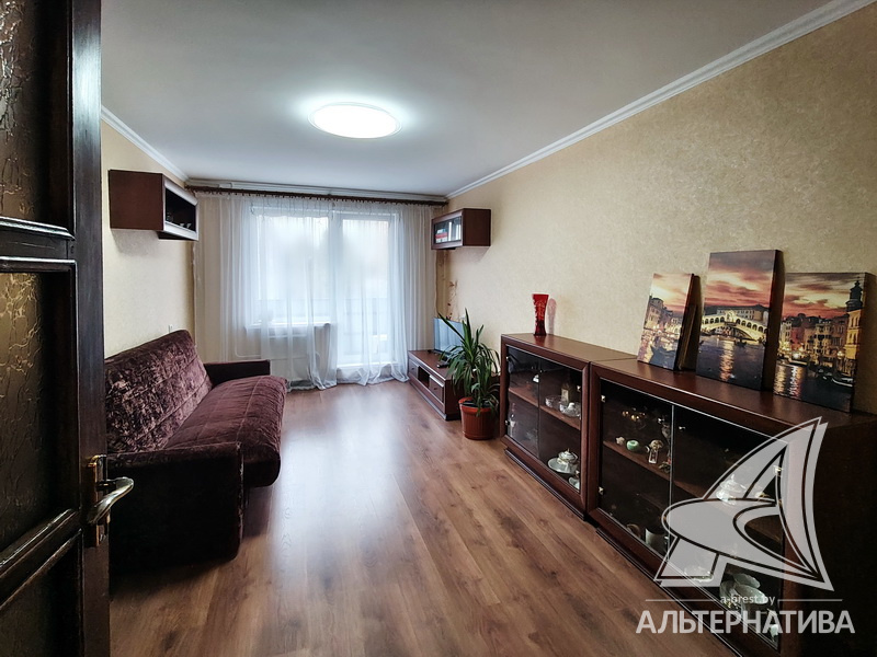  63.7кв.м., комнат 3, г. Брест (ЮЖНЫЙ)