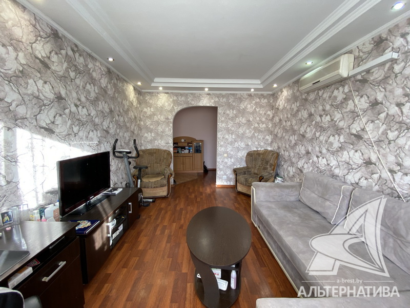  79.9кв.м., комнат 4, г. Брест (КОВАЛЕВО)