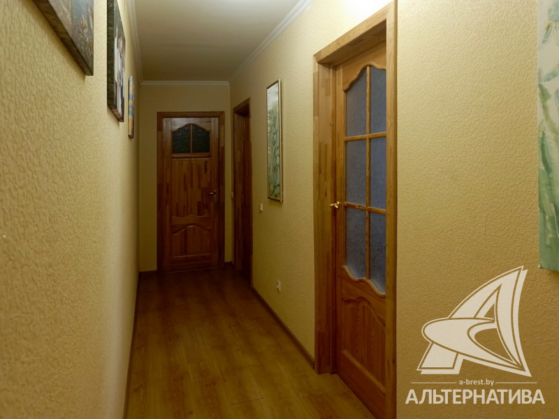  77кв.м., комнат 3, г. Брест (ВОСТОК)