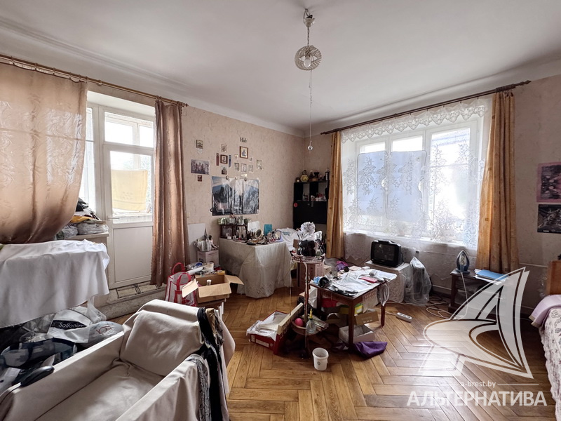  93.9кв.м., комнат , г. Брест (БРЕСТСКИХ ДИВИЗИЙ)