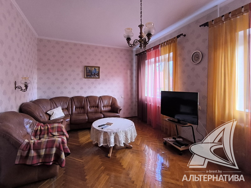  301.4кв.м. (участок 7.22 сот.), г. Брест (ПУГАЧЕВО)