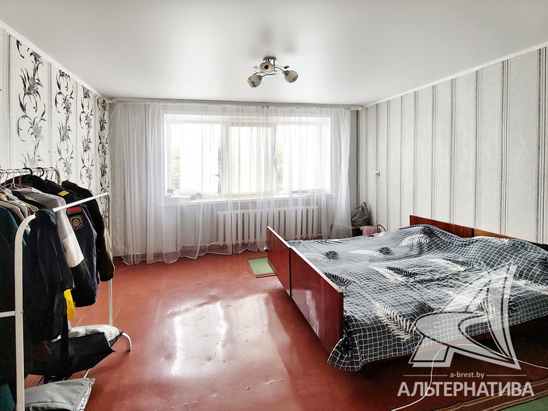  57.3кв.м., комнат 3, Каменецкий р-н