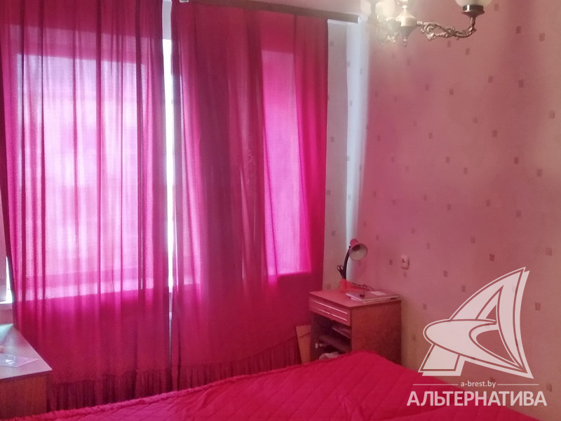  67.4кв.м., комнат 3, г. Брест (ЦЕНТР)