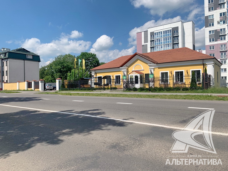  172.6м.кв. (участок 9.06сот.), Центральная