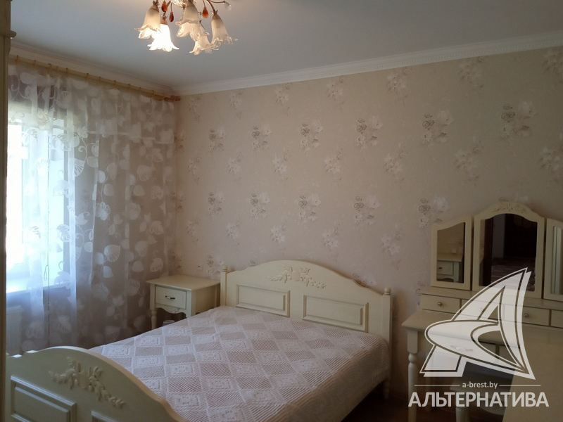  64.7кв.м., комнат 2, Жабинковский р-н