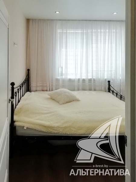  64кв.м., комнат 2, г. Брест (ВУЛЬКА)