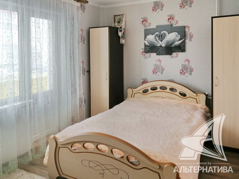  67.3кв.м., комнат 3, Малоритский р-н