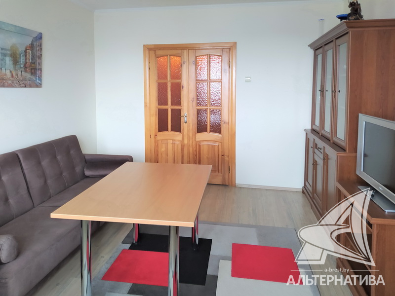  67.1кв.м., комнат 3, г. Брест (РЕЧИЦА)