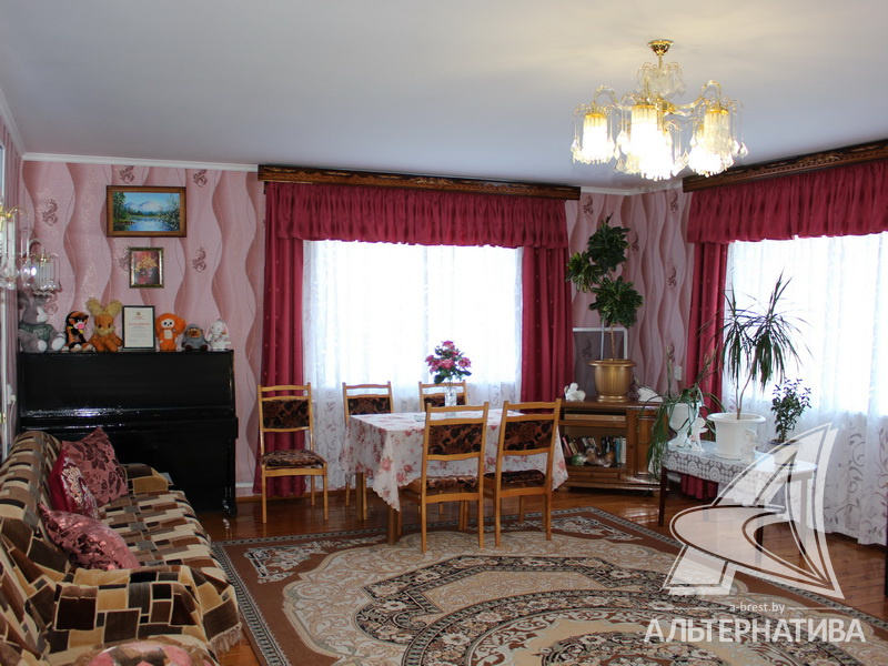  440.2кв.м. (участок 7.94 сот.), г. Брест (БЕРЕЗОВКА)