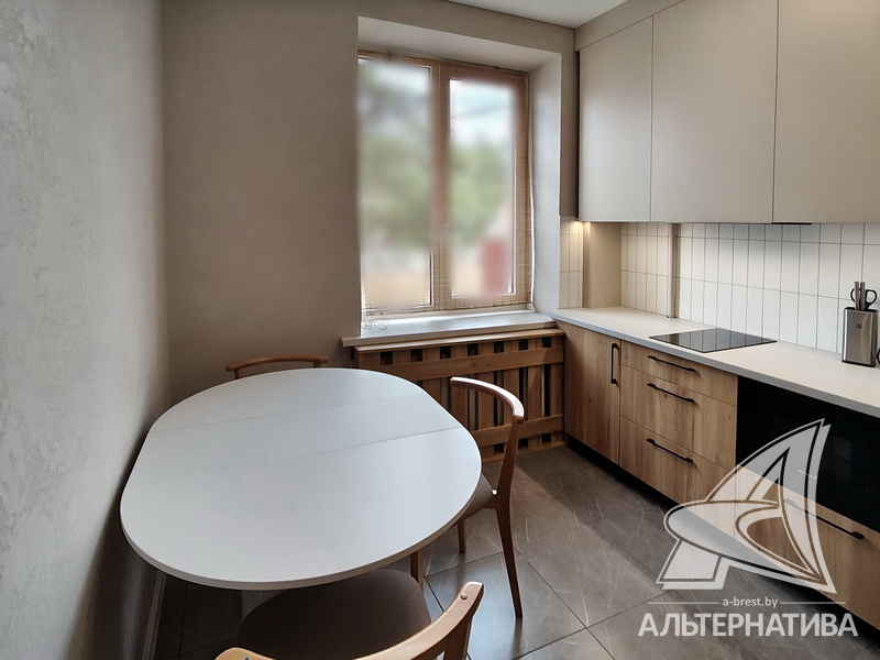  43.9кв.м., комнат 2, г. Брест (ЦЕНТР)
