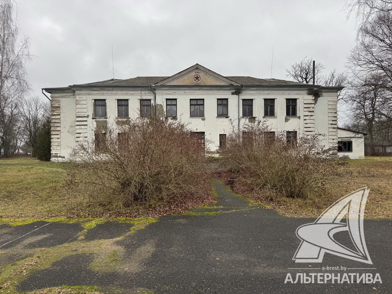  955.7м.кв. (участок 381.86сот.), Каменецкий