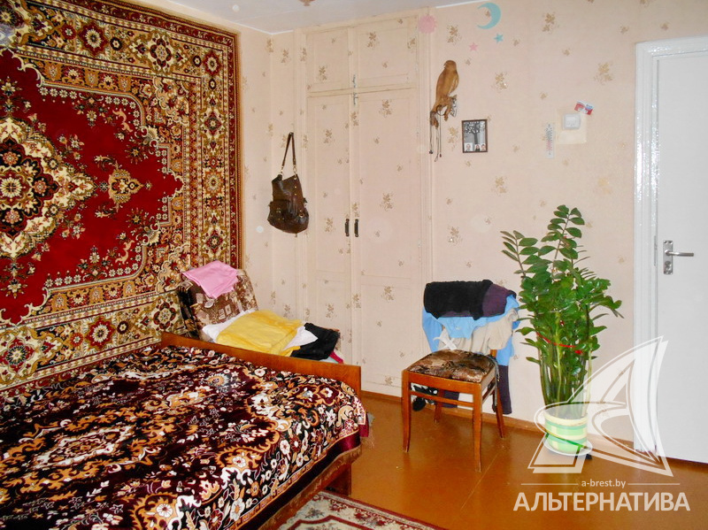  74.1кв.м., комнат 4, Каменецкий р-н