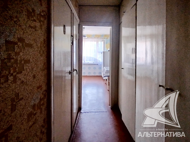 69.2кв.м., комнат 3, Кобринский р-н