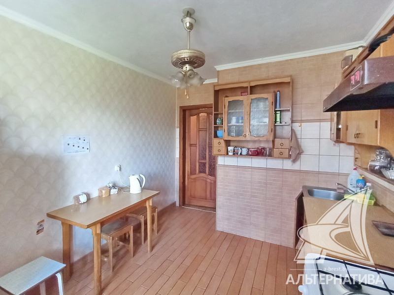  79.7кв.м., комнат 3, г. Брест (ВОСТОК)
