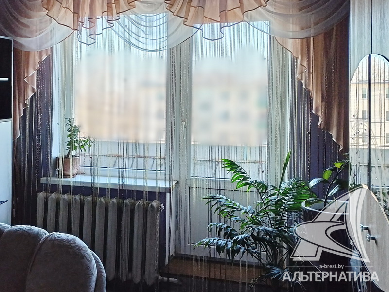  63.2кв.м., комнат 3, Кобринский р-н