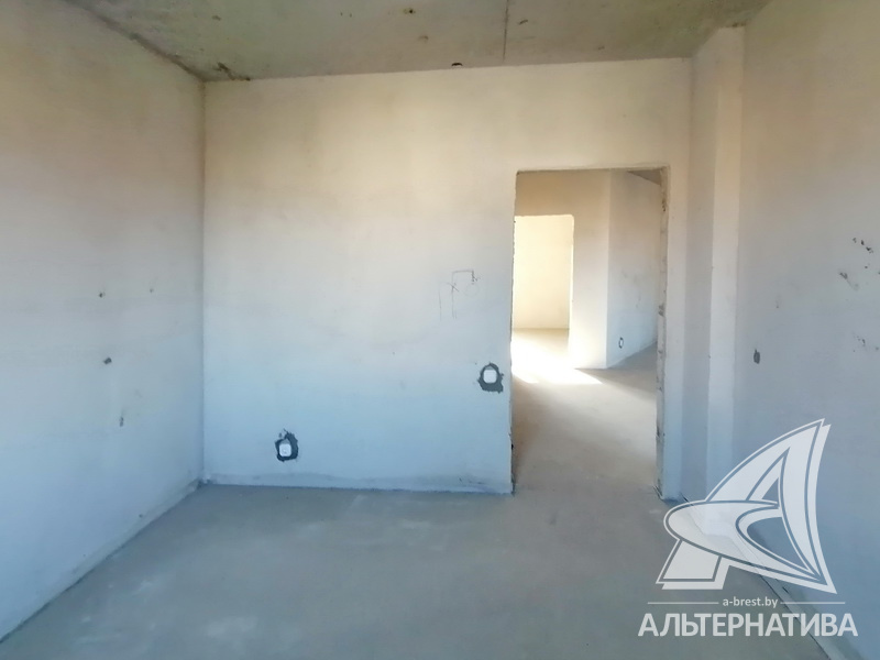  81.74кв.м., комнат 3, Кобринский р-н