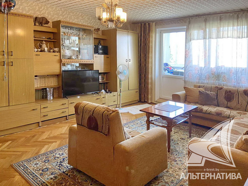  68кв.м., комнат 3, г. Брест (ДУБРОВКА)