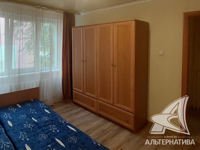  58.3кв.м., комнат 3, Кобринский р-н
