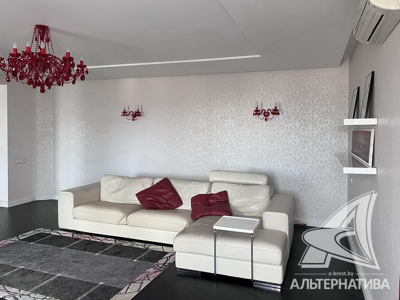  144.4кв.м., комнат 4, г. Брест (КИЕВКА)