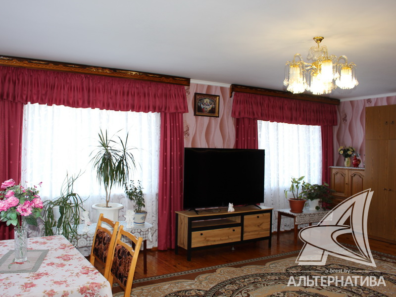  440.2кв.м. (участок 7.94 сот.), г. Брест (БЕРЕЗОВКА)