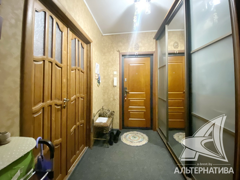  92.3кв.м., комнат 5, г. Брест (КОВАЛЕВО)