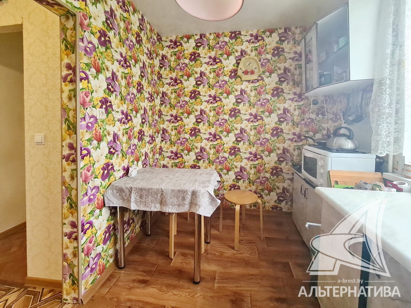  55.5кв.м., комнат 3, Каменецкий р-н