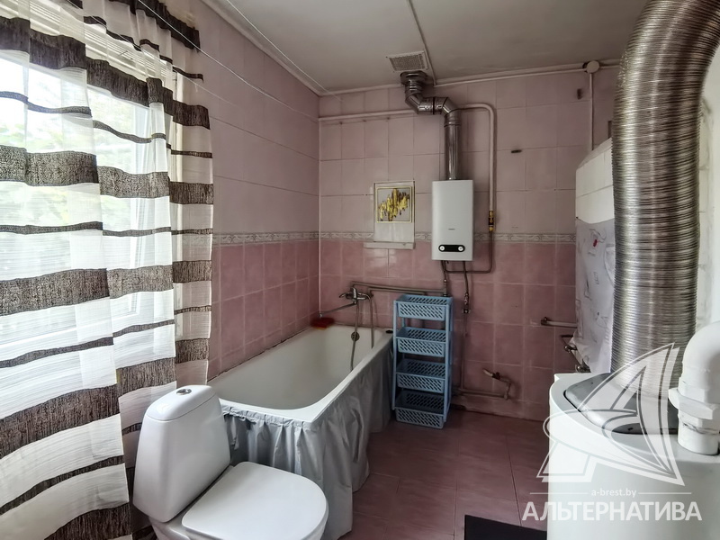  79.9кв.м., комнат 4, г. Брест (КИЕВКА)
