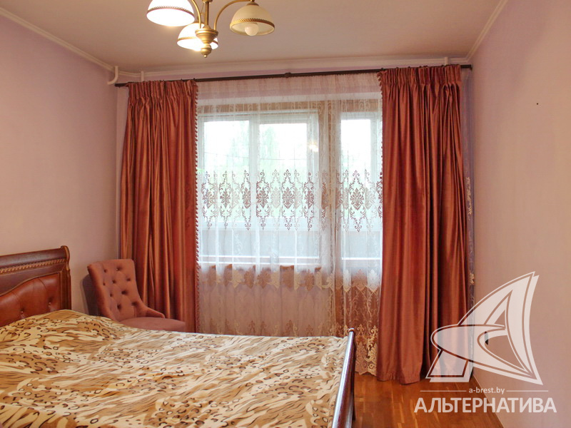  68.8кв.м., комнат 3, г. Брест (ВОСТОК)