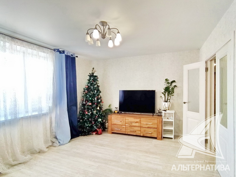  73.9кв.м., комнат 3, г. Брест (ДУБРОВКА)