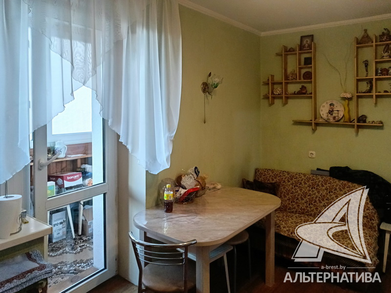  77кв.м., комнат 3, г. Брест (ВОСТОК)