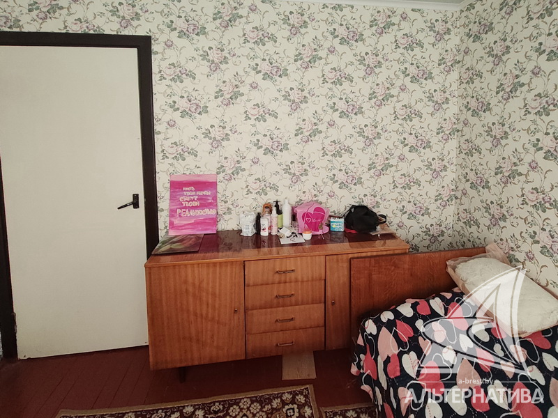  75.4кв.м., комнат 4, Кобринский р-н