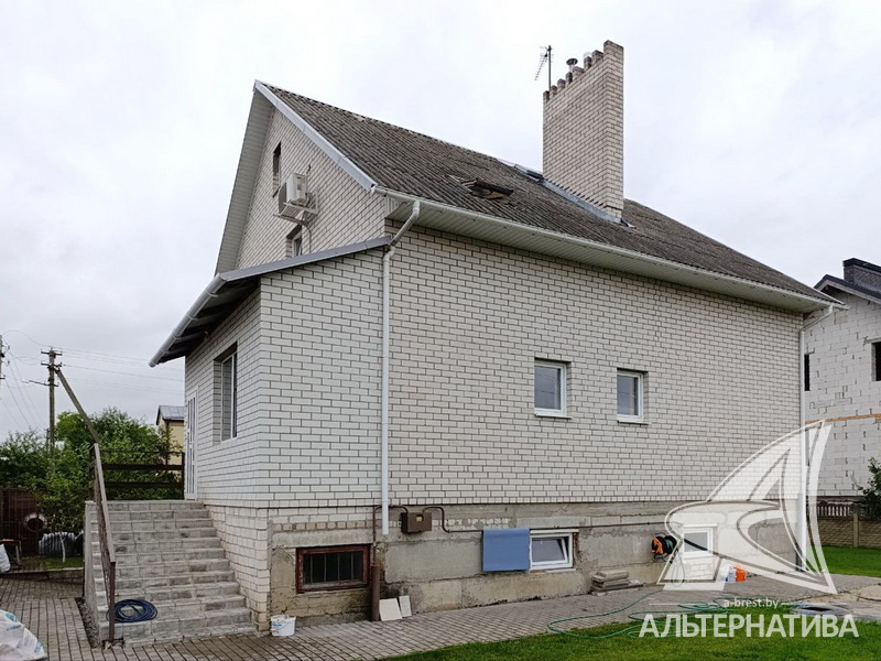  230.3кв.м. (участок 7.34 сот.), г. Брест (БЕРЕЗОВКА)