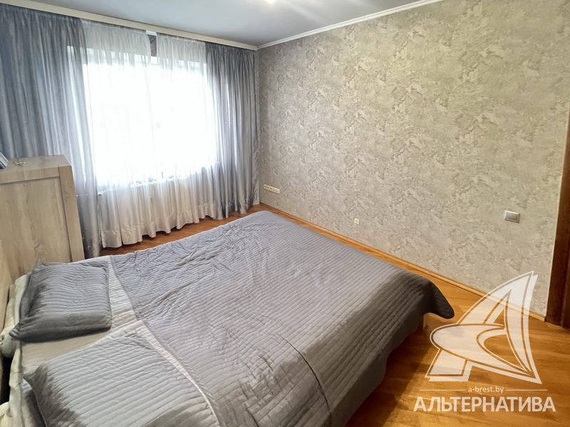  66.8кв.м., комнат 3, г. Брест (ВОСТОК)