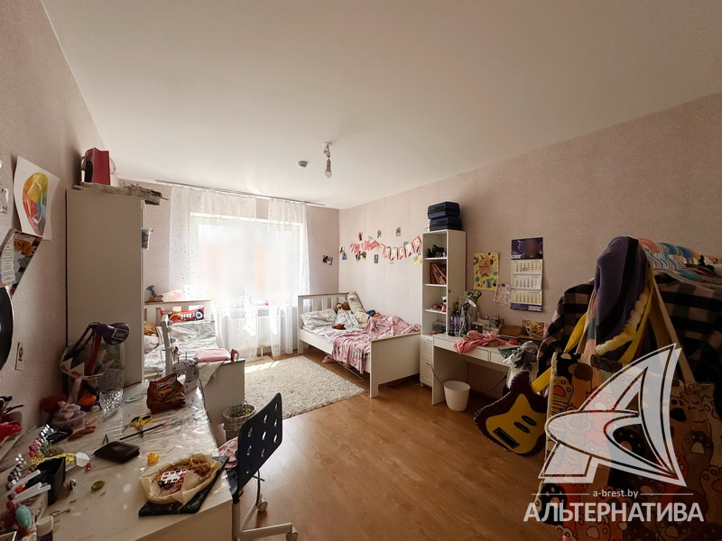  77кв.м., комнат 3, г. Брест (ВУЛЬКА)
